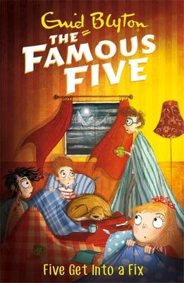 Enid Blyton's The Famous Five #17: Five Get Into a Fix